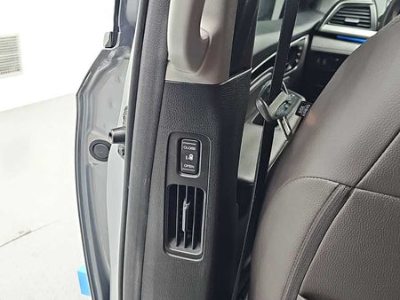 Honda Odyssey — photo 14