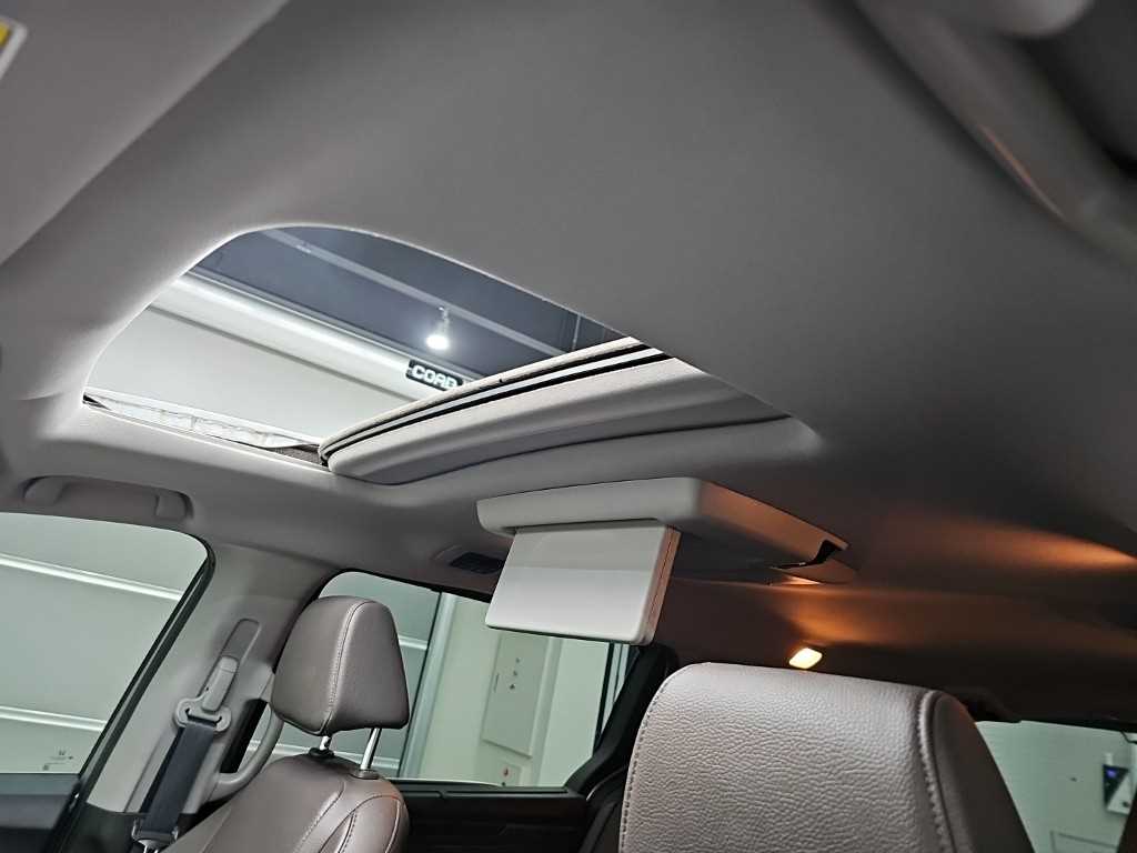 Honda Odyssey — photo 15