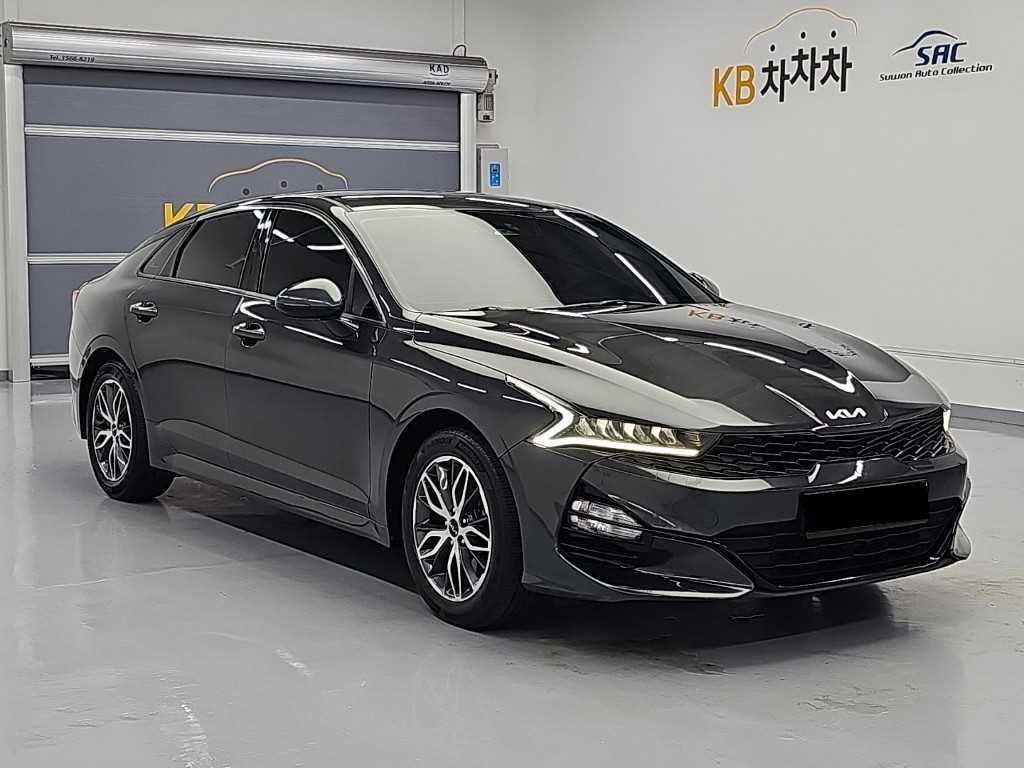 Kia K5 — photo 04