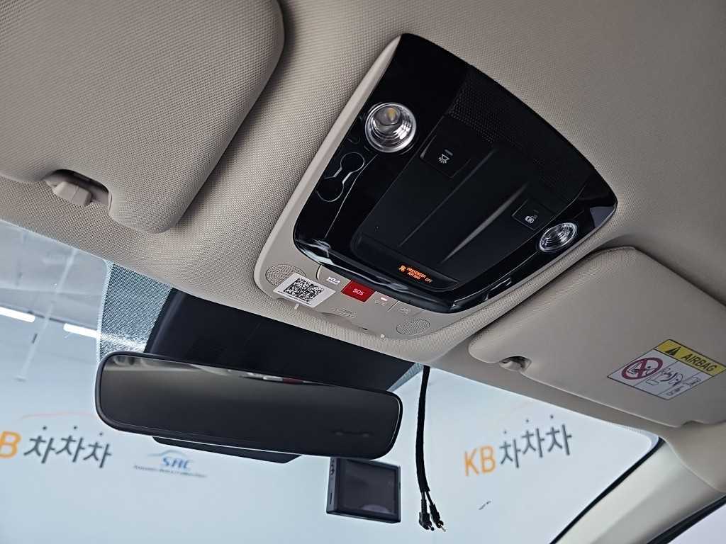Kia K5 — photo 15