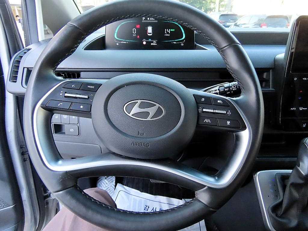 Hyundai Staria — photo 09