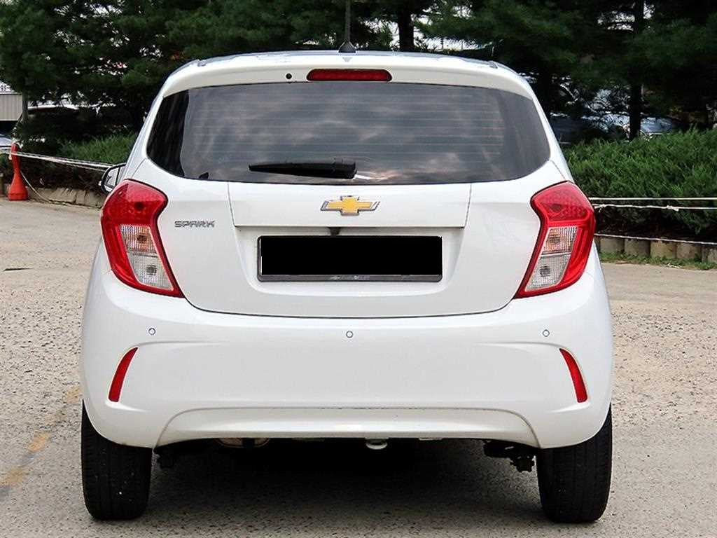 CHEVROLET Spark — photo 04