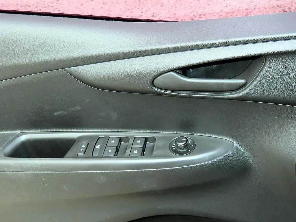 CHEVROLET Spark — photo 11