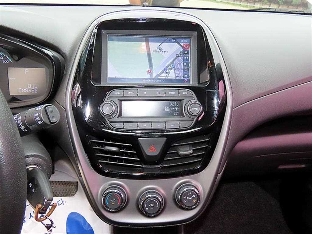 CHEVROLET Spark — photo 12