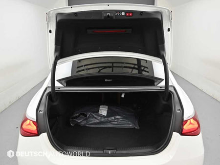 Mercedes-Benz E-Class — photo 19