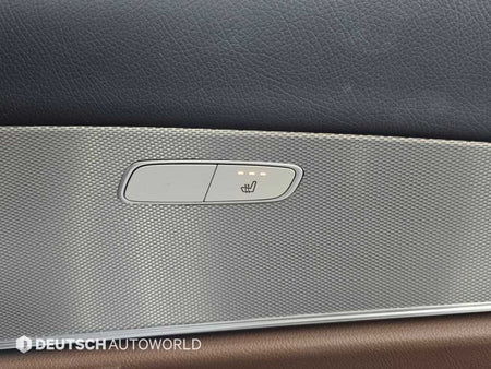 Mercedes-Benz E-Class — photo 16
