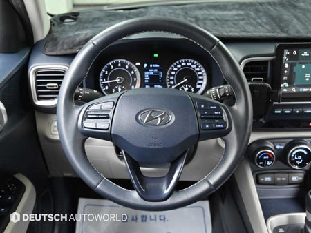Hyundai Venue — photo 13