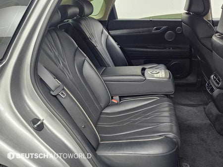 Genesis G80 — photo 12
