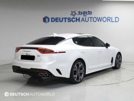 Kia Stinger — photo 02