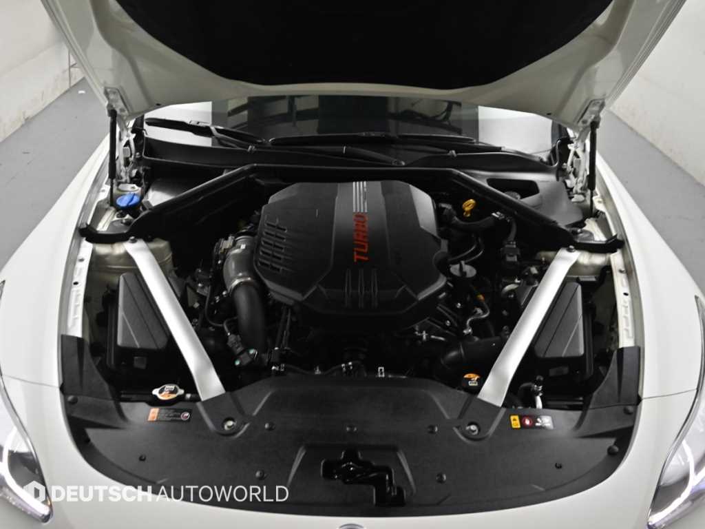 Kia Stinger — photo 06