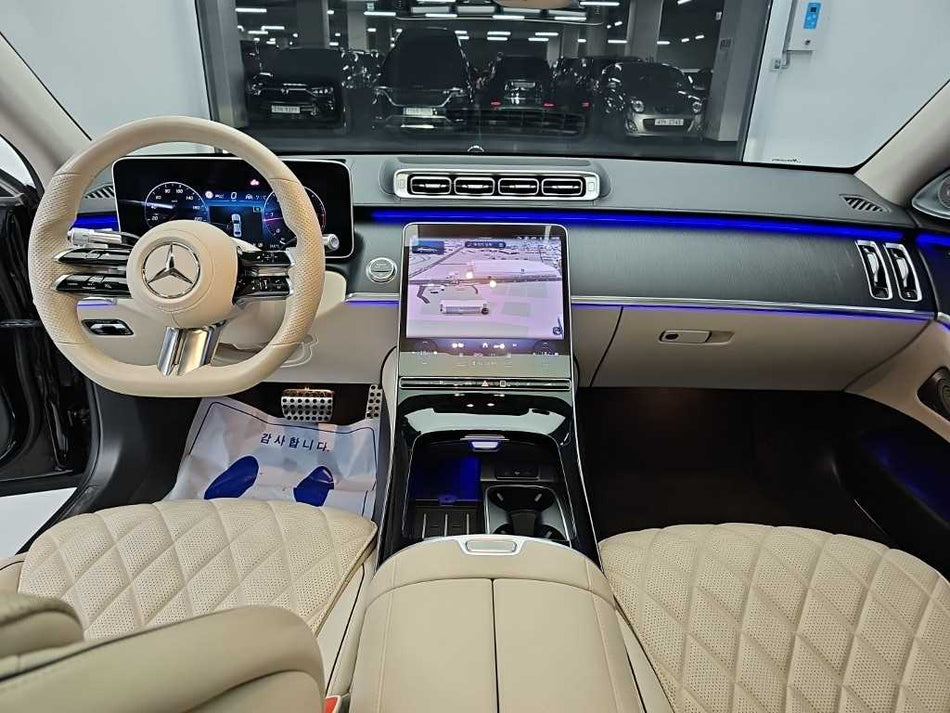 Mercedes-Benz S-Class — photo 01