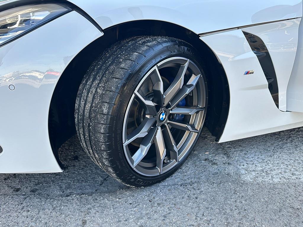 BMW Z4 — photo 18