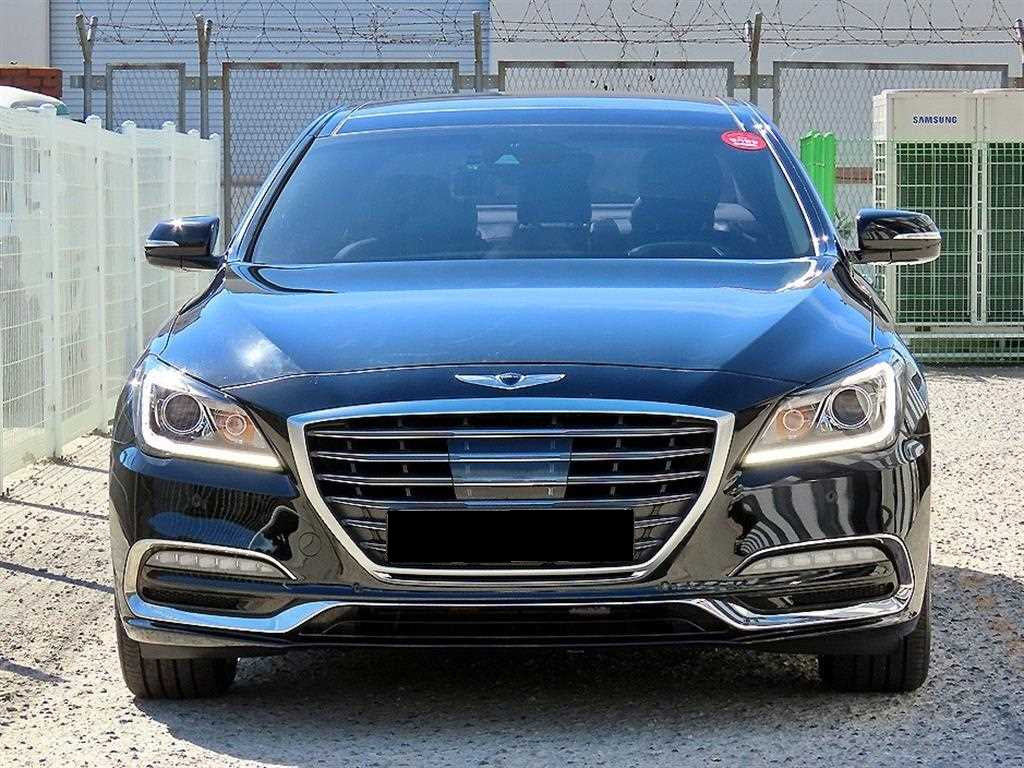 Genesis G80 — photo 02