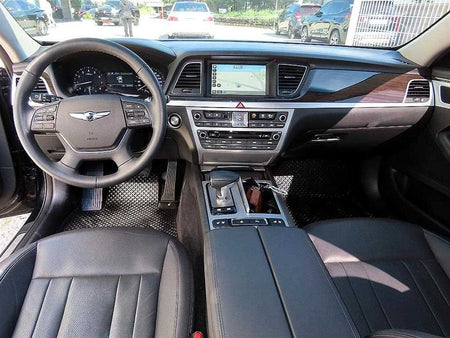 Genesis G80 — photo 07