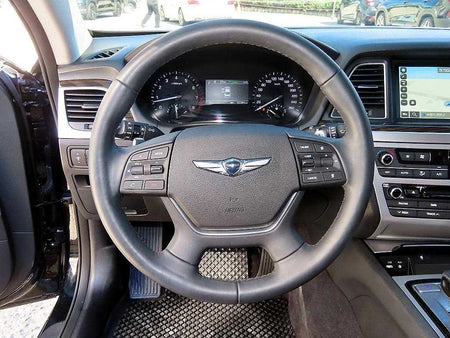 Genesis G80 — photo 08
