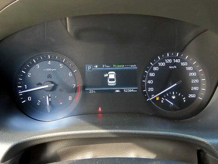Genesis G80 — photo 09