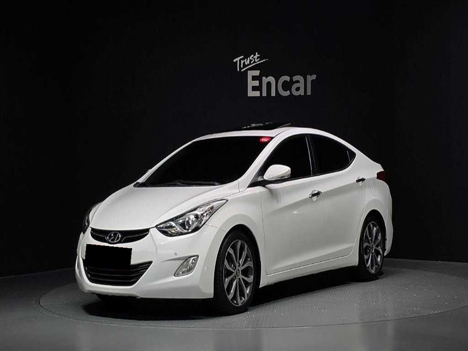 Hyundai Avante — photo 01