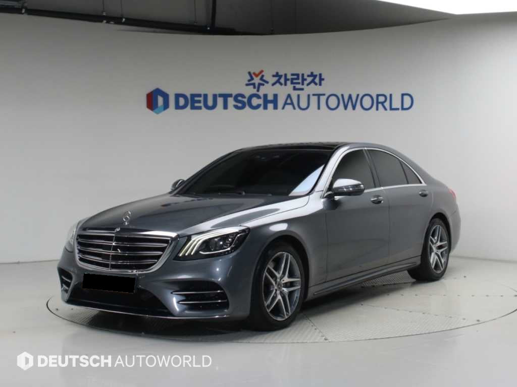 Mercedes-Benz S-Class — photo 02