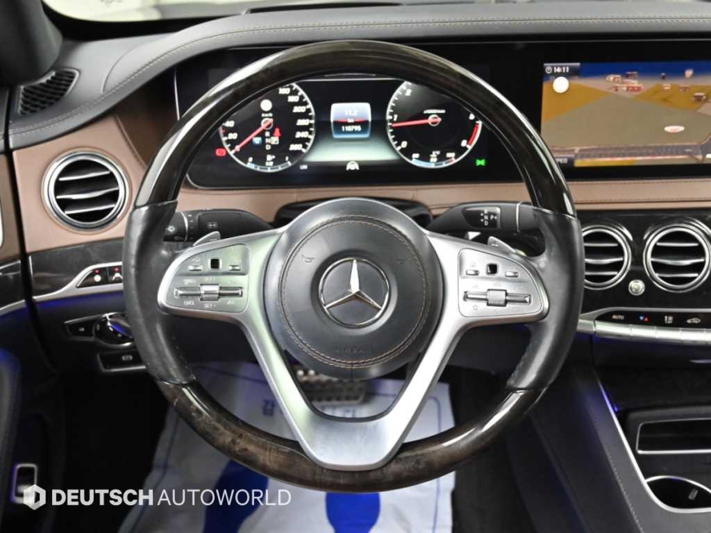 Mercedes-Benz S-Class — photo 13
