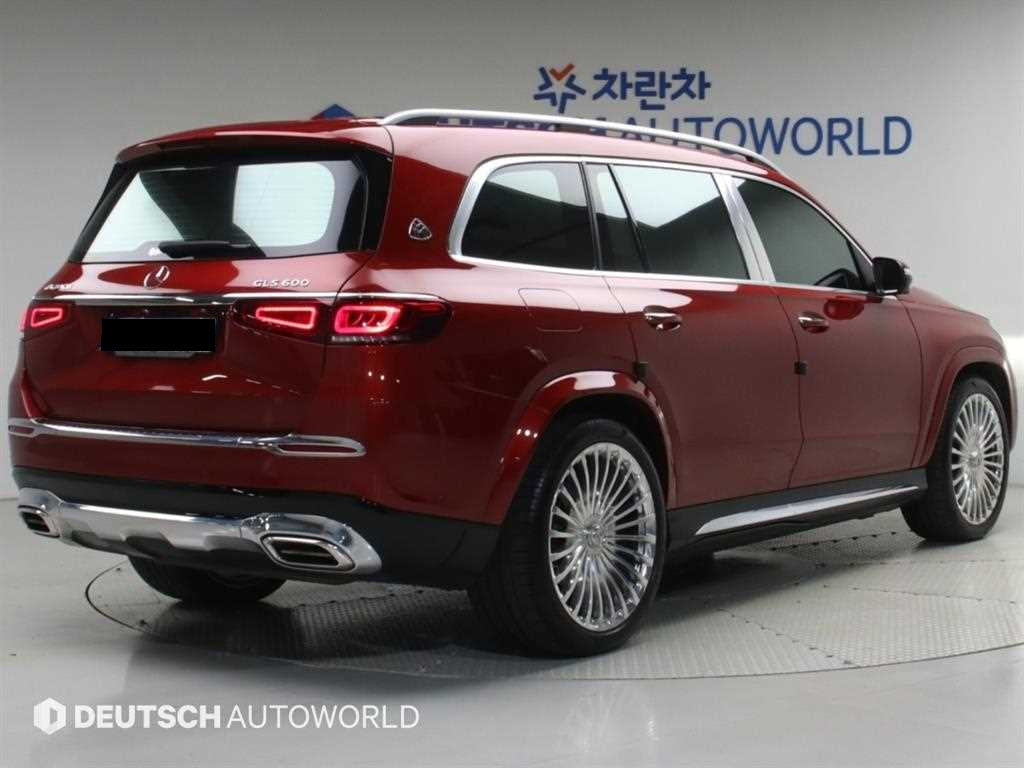 Mercedes-Benz GLS-Class — photo 02