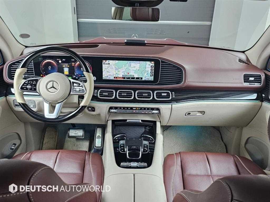 Mercedes-Benz GLS-Class — photo 06