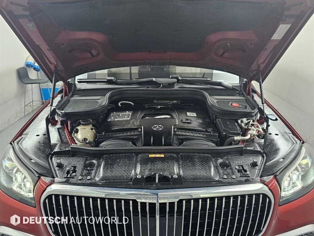 Mercedes-Benz GLS-Class — photo 07
