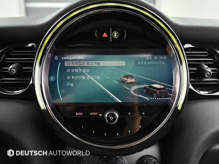 Mini Cooper — photo 17