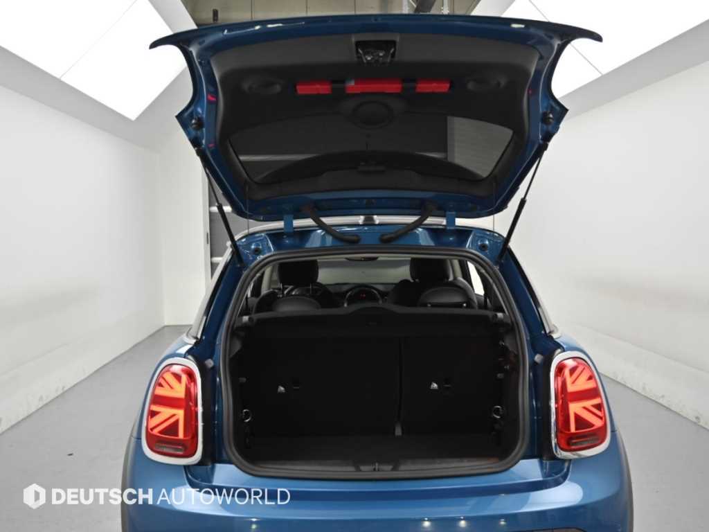 Mini Cooper — photo 19