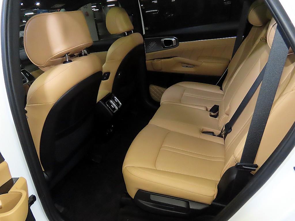 Kia Sorento — photo 07