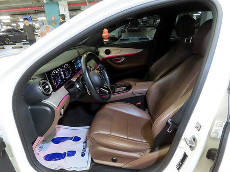 Mercedes-Benz E-Class — photo 01