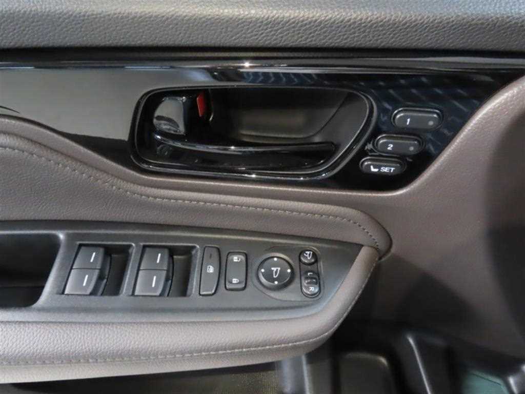 Honda Odyssey — photo 12
