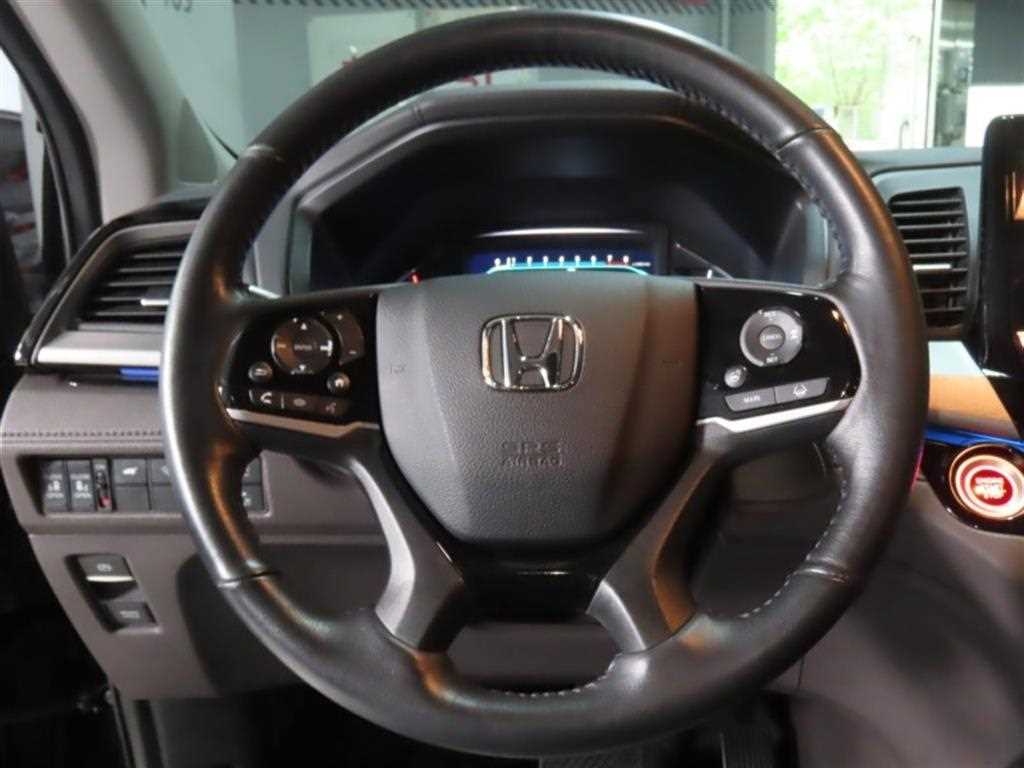 Honda Odyssey — photo 15