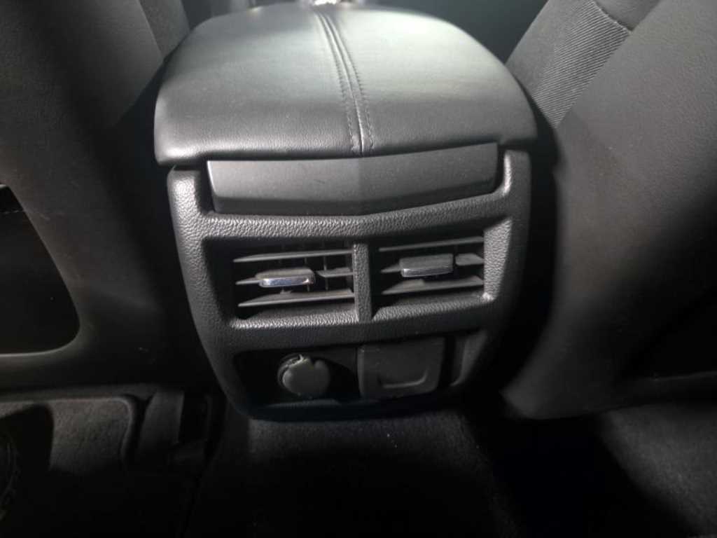 Cadillac ATS — photo 16