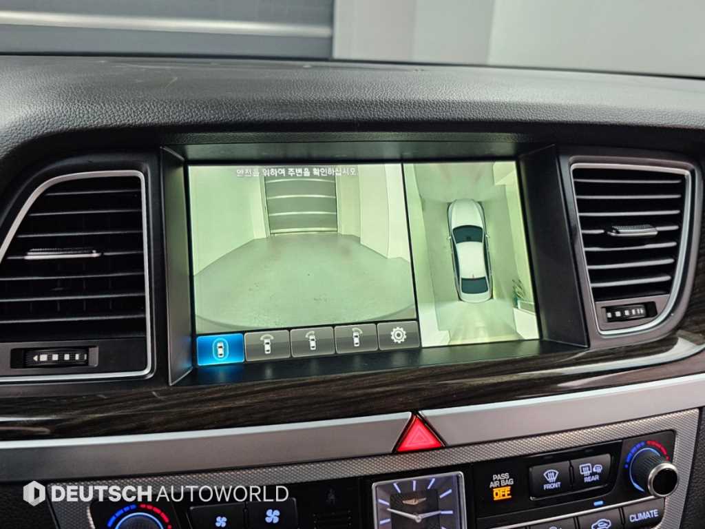 Genesis G80 — photo 15