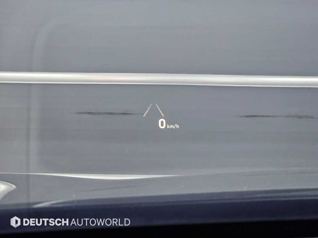 Genesis G80 — photo 18