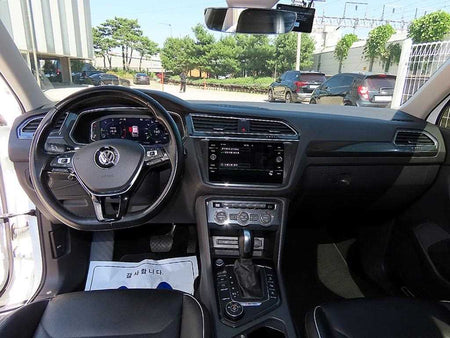 Volkswagen Tiguan — photo 07
