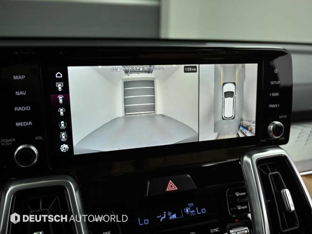 Kia Sorento — photo 16