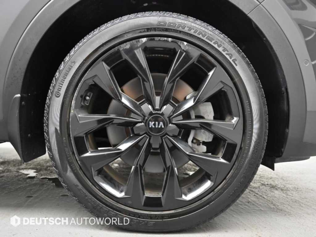 Kia Sorento — photo 19