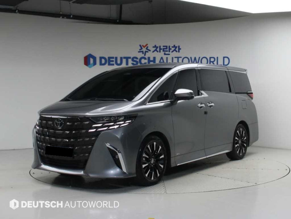 Toyota Alphard — photo 01