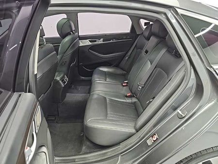 Genesis G80 — photo 12