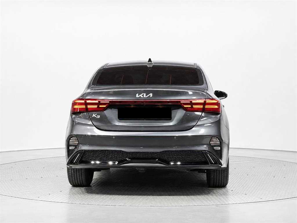 Kia K3 — photo 04