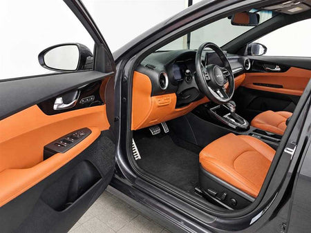 Kia K3 — photo 10