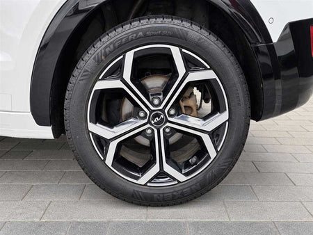 Kia Niro — photo 05