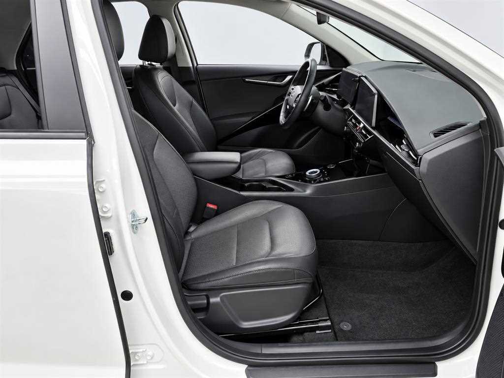 Kia Niro — photo 12