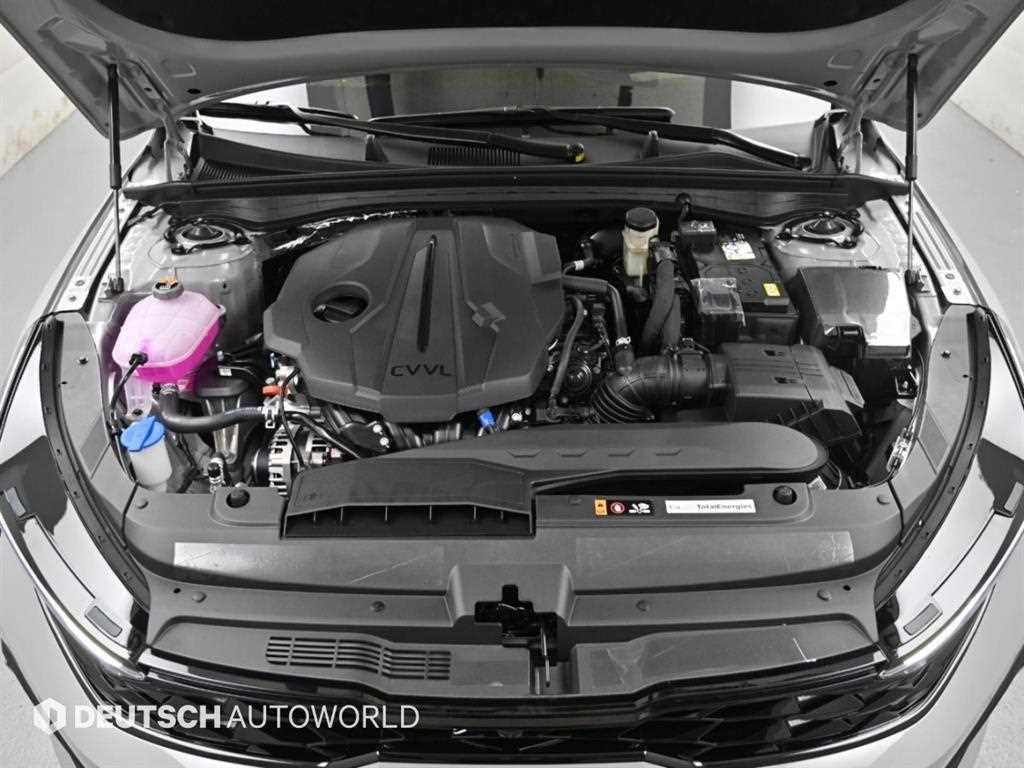 Kia K5 — photo 06