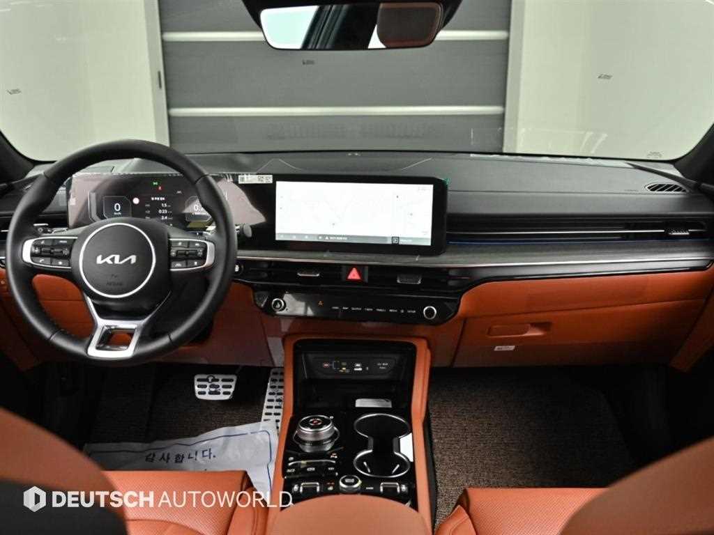 Kia K5 — photo 07