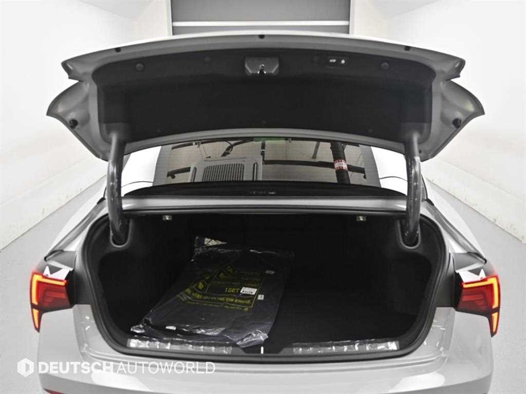 Kia K5 — photo 19
