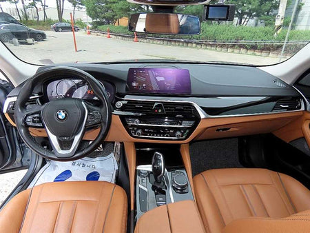 BMW 5-Series — photo 07
