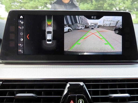 BMW 5-Series — photo 14