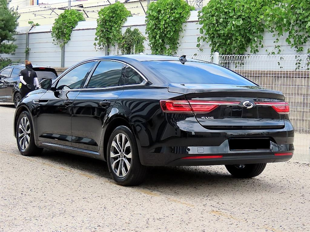 RENAULT SM6 — photo 03
